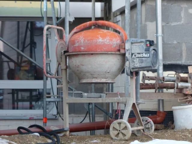 Jak zrobić zaprawę tynkarską na zewnątrz: 10 kroków sukcesu